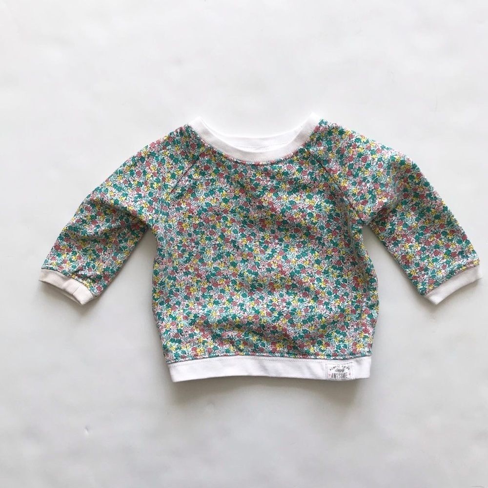 Carters floral print sweatshirt GUC 6 months
